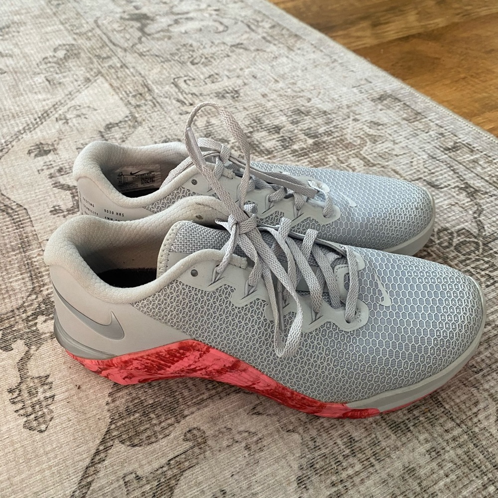 Womens Nike Metcon